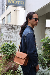 BAG72 ≪BROWN≫ OILED COW LEATHER FLAP MINI SHOULDER BAG フラップミニショルダーバッグ