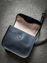 BAG72 ≪BLACK≫ OILED COW LEATHER FLAP MINI SHOULDER BAG フラップミニショルダーバッグ