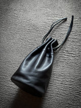 BAG70 ≪BLACK≫ GOAT LEATHER POUCH ゴートレザー巾着ポーチ