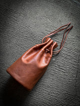 BAG70 ≪BROWN≫ GOAT LEATHER POUCH ゴートレザー巾着ポーチ
