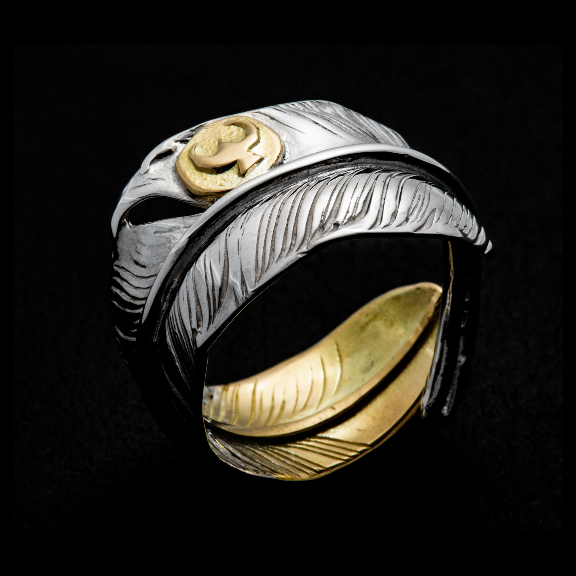 MOTOR RG-02 , KAZEKIRI FEATHER RING (18K GOLD ACCENT) / K18メタル付先金風切りフェザーリング