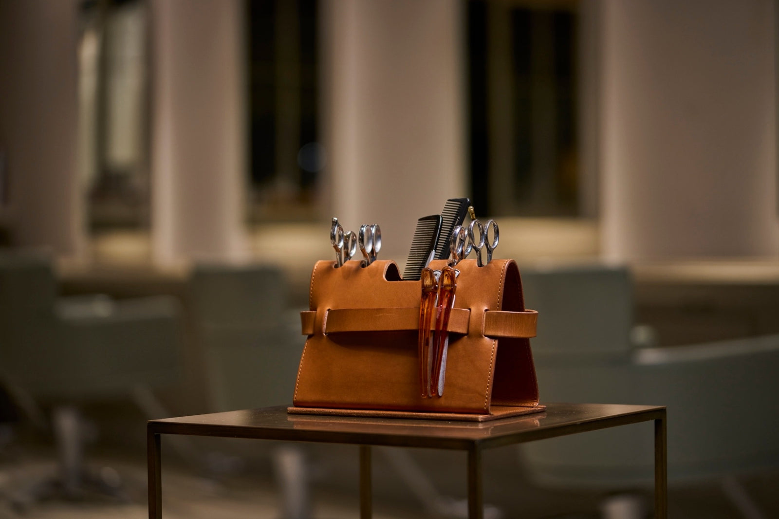 【新品未使用】 レザー調セルフスタンド ラッセルノ 1596 0E6156E0-6AD7-4163-A186-