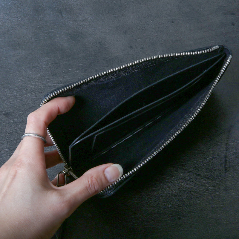 【2025 SPECIAL】FW5 墨染めパイソン L字ジップロングウォレット