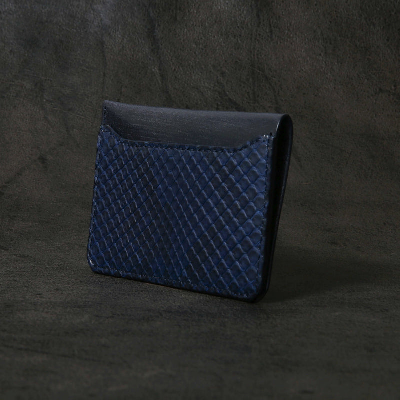 【2025 SPECIAL】CA7 藍染パイソン × ブライドルレザー カードケース