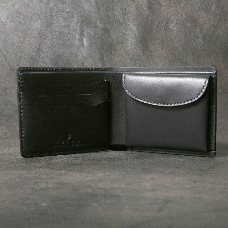 【2025 SPECIAL】W1 墨染めパイソン ショートウォレット