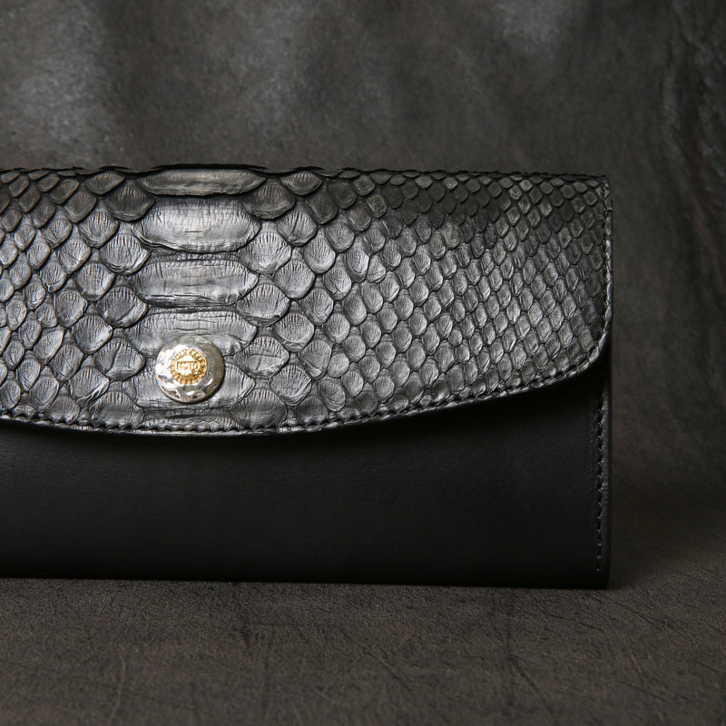 【2025 SPECIAL】LW2 墨染めパイソン ロングウォレット