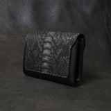 【2025 SPECIAL】W6 墨染めパイソン ミドルウォレット