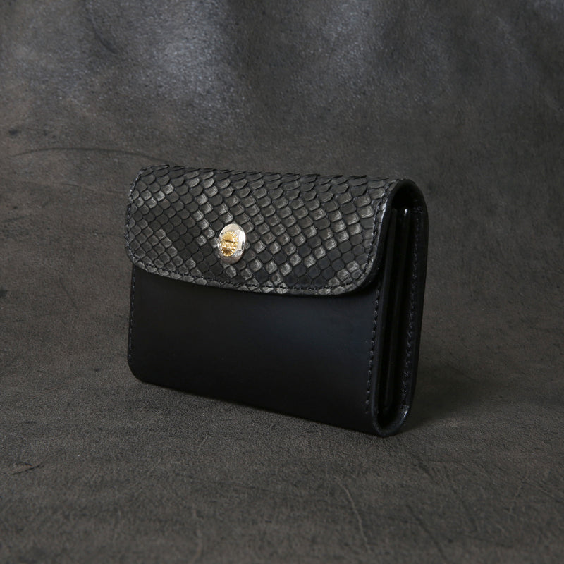 【2025 SPECIAL】CA6 墨染めパイソン カードケース