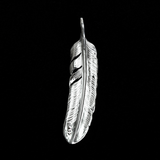 【NEW ARRIVAL】FT-57L FEATHER PENDANT (18K GOLD ACCENT) , LARGE , LEFT /  55メタル付き大フェザー(左)