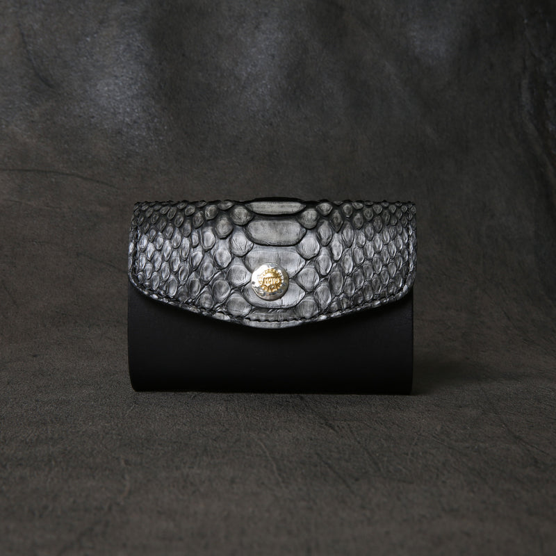 【2025 SPECIAL】KC6 墨染めパイソン キーケース
