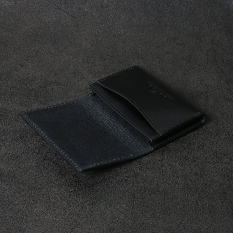 【2025 SPECIAL】CA4 墨染めパイソン カードケース