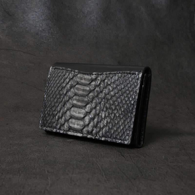 【2025 SPECIAL】CA4 墨染めパイソン カードケース