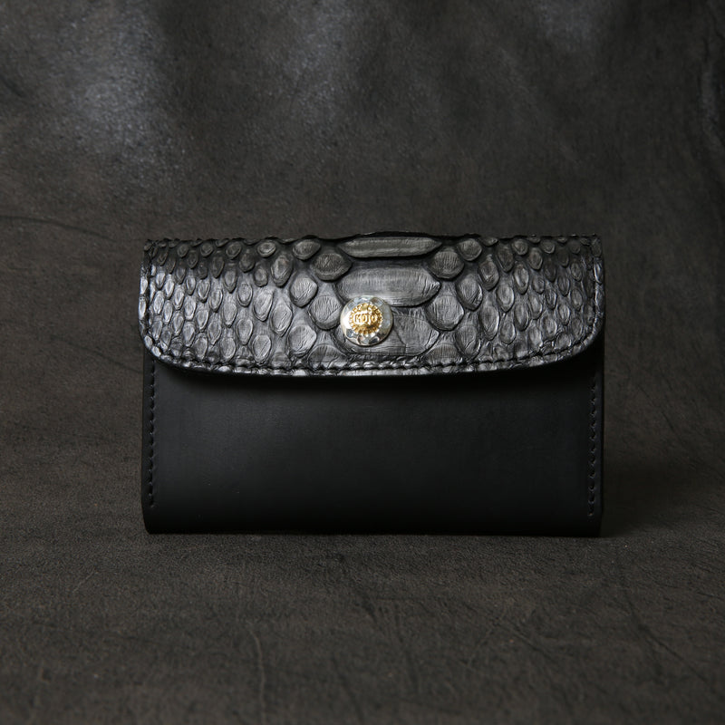 【2025 SPECIAL】CA6 墨染めパイソン × 墨染めコードバン カードケース