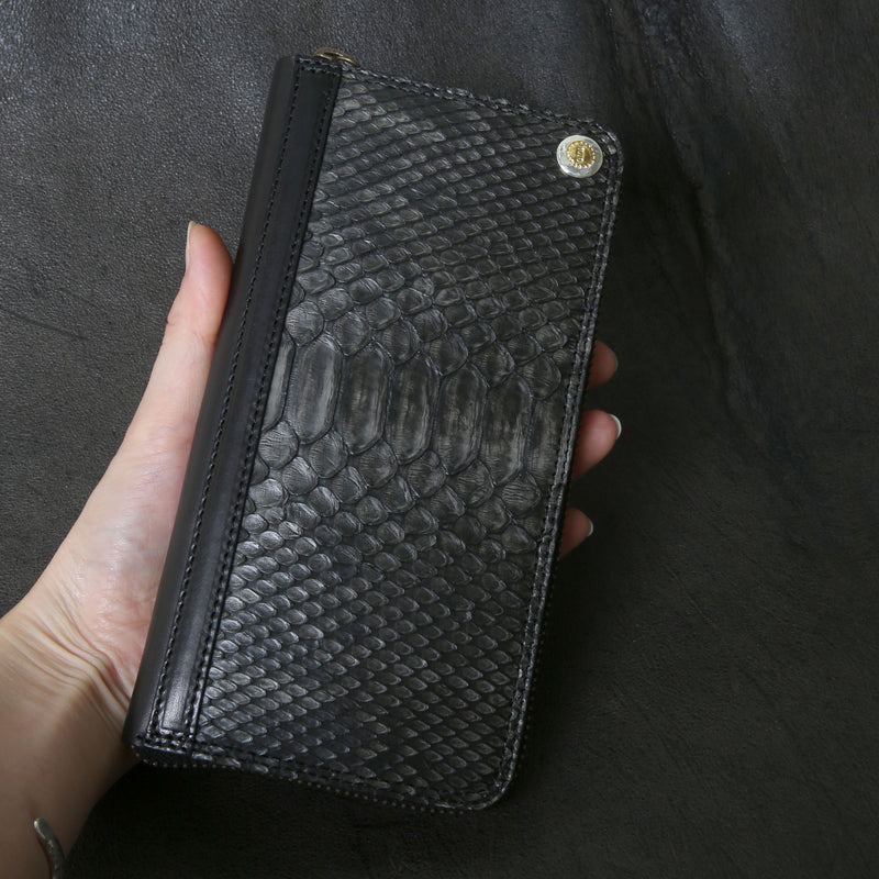 【2025 SPECIAL】FW1 墨染めパイソン ジップロングウォレット