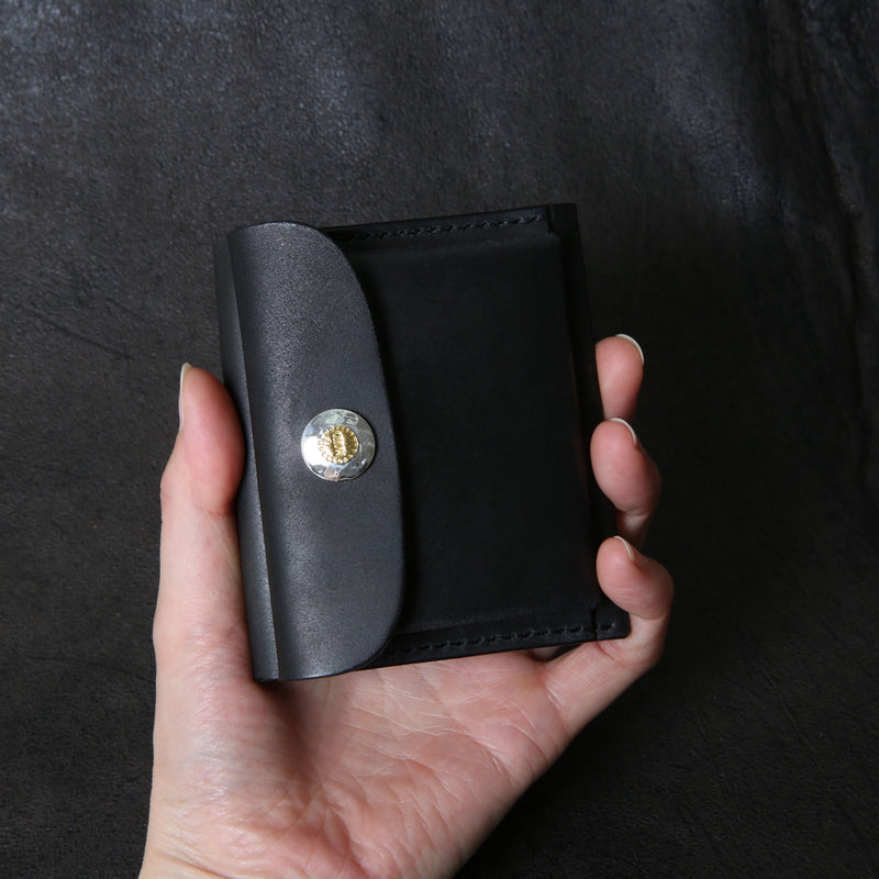 【2025 SPECIAL】W9 墨染コードバン コンパクトウォレット