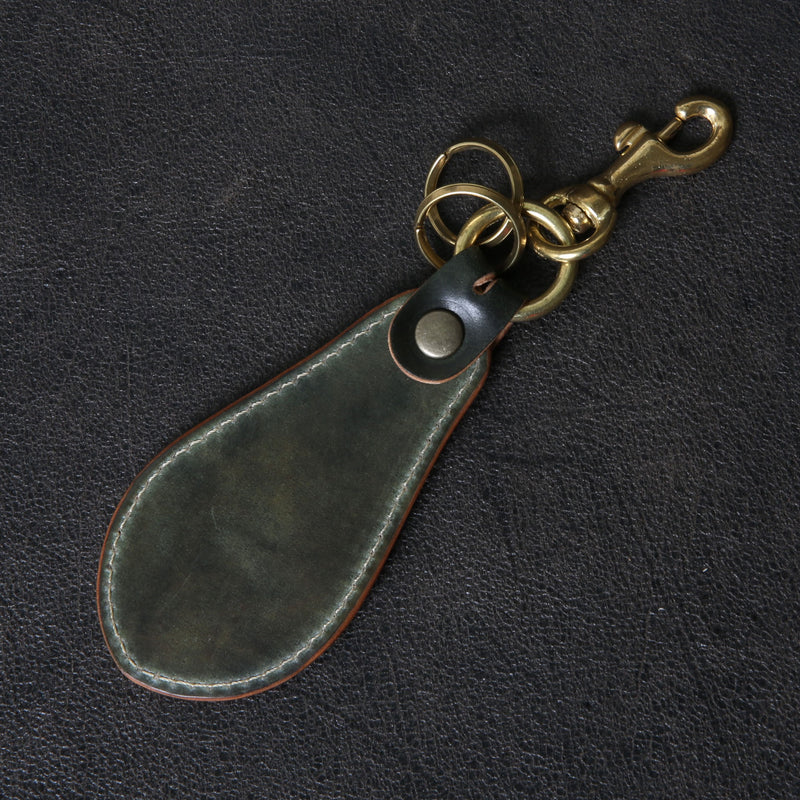 【2025 SPECIAL】KH10 ロカドコードバン ≪ムラ染GREEN≫ 靴べらキーホルダー