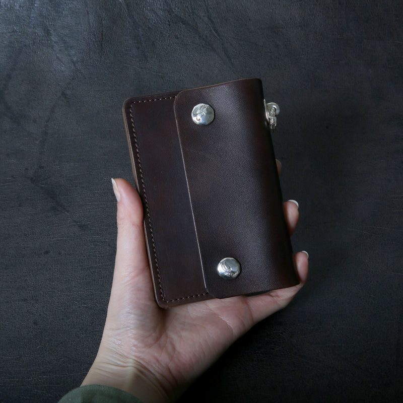 【2025 MOTOR SPECIAL】RW8 ハンドダイ・イタリアンホースバット ≪BROWN≫ トラッカーズミドルウォレット