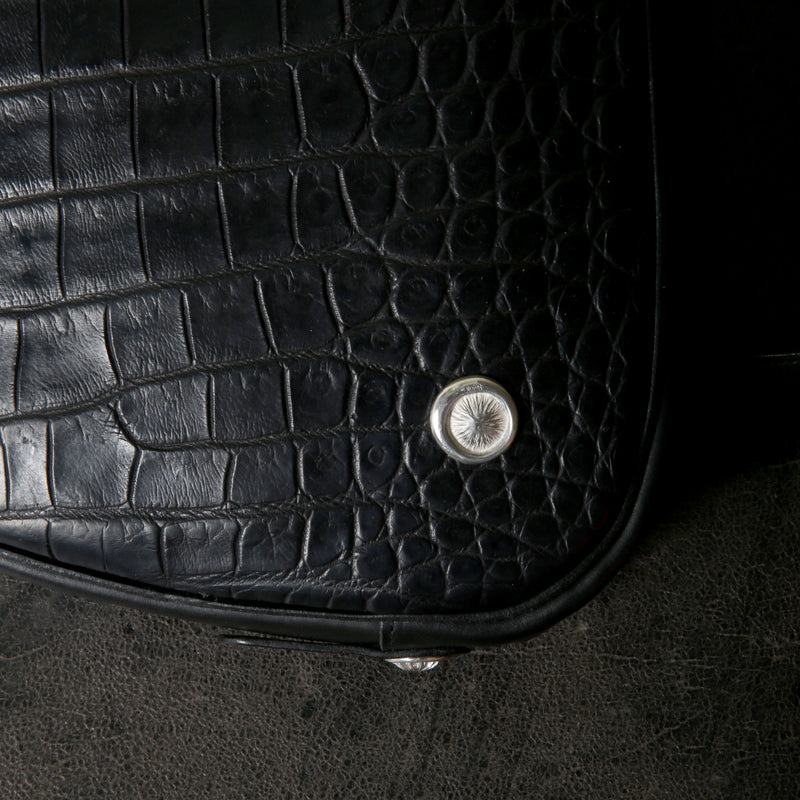 【2025 MOTOR SPECIAL】HBAG1 ハンドダイ・ヌメクロコ ≪BLACK≫ "HIDEO MOTOIKE" ボディバッグ