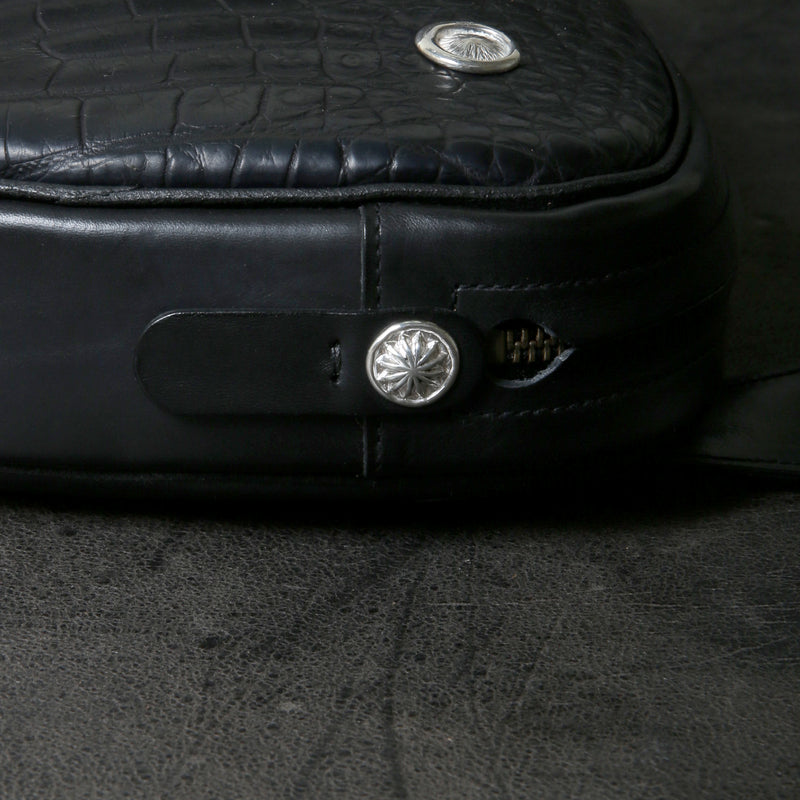 【2025 MOTOR SPECIAL】HBAG1 ハンドダイ・ヌメクロコ ≪BLACK≫ "HIDEO MOTOIKE" ボディバッグ