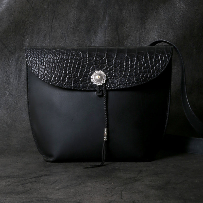 【2025 MOTOR SPECIAL】HBAG2 ハンドダイ・ヌメクロコ ≪BLACK≫ "HIDEO MOTOIKE" ショルダーバッグ