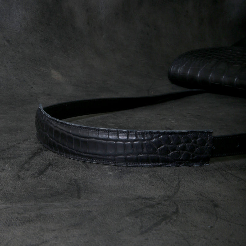 【2025 MOTOR SPECIAL】HBAG2 ハンドダイ・ヌメクロコ ≪BLACK≫ "HIDEO MOTOIKE" ショルダーバッグ