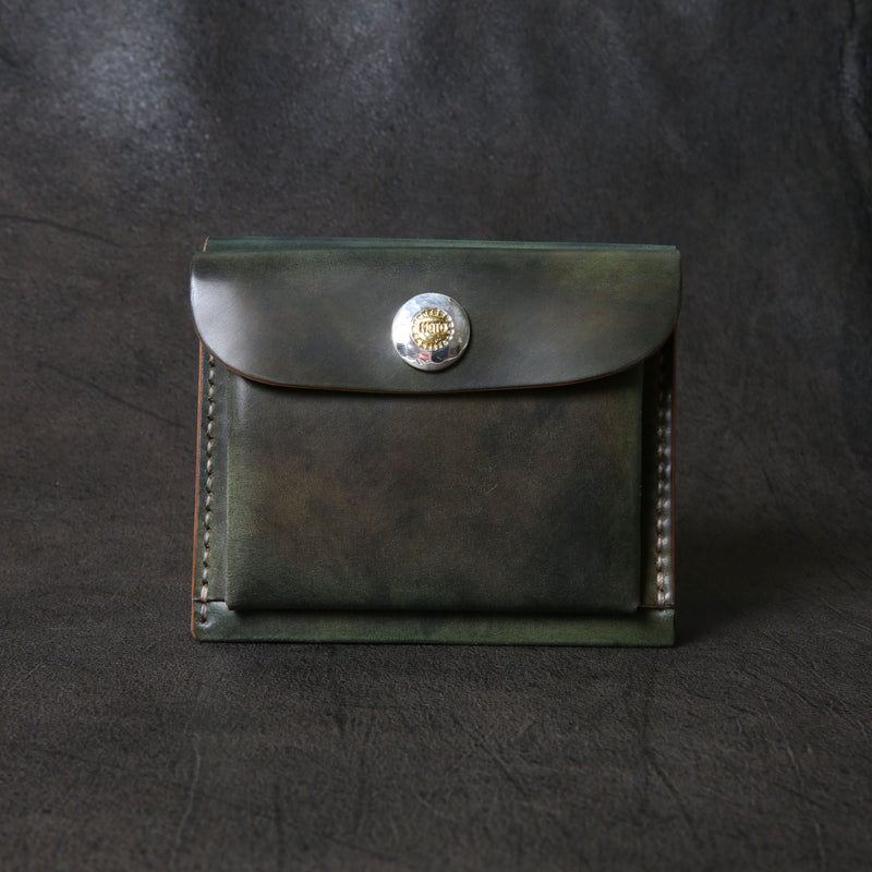 【2025 SPECIAL】W9 ロカドコードバン ≪ムラ染GREEN≫ コンパクトウォレット