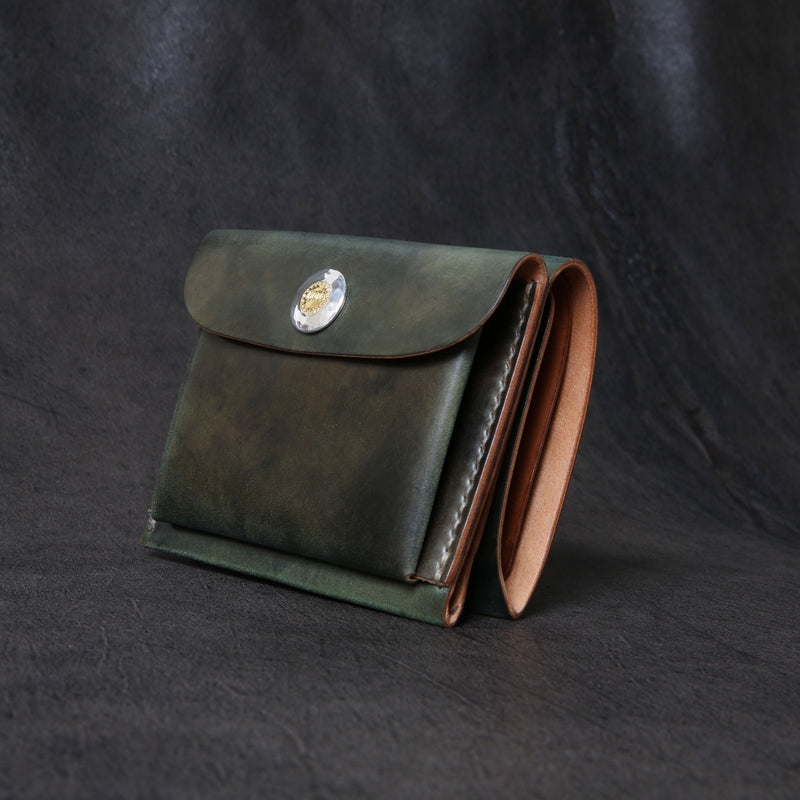 【2025 SPECIAL】W9 ロカドコードバン ≪ムラ染GREEN≫ コンパクトウォレット