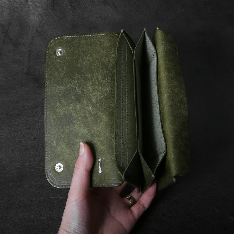 【2025 MOTOR SPECIAL】RLW1 エレファント × マットバケッタ ≪GREEN≫ トラッカーズロングウォレット