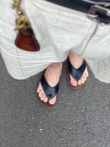 #16394  ITALIAN LEATHER  THONGSANDAL  イタリアンレザートングサンダル