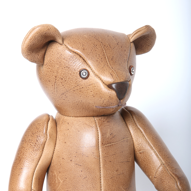 ミュージアムグッズ期間限定発売(発売期間 2月25日〜3月10日) LEATHER ANIMALS TEDDY BEAR /  革の動物シリーズ テディベア