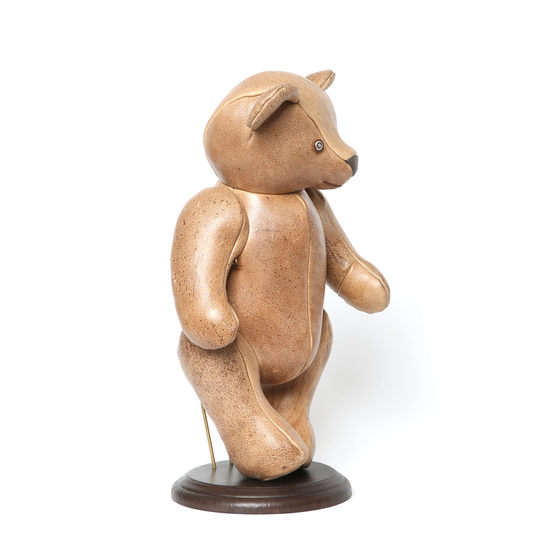 ミュージアムグッズ期間限定発売(発売期間 2月25日〜3月10日) LEATHER ANIMALS TEDDY BEAR /  革の動物シリーズ テディベア(スタンド付)