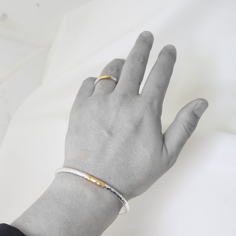 BT-01 TSUKI TO TAIYO BANGLE(24K GOLD ACCENT)  /  月と太陽 バングル (K24＆999SV)