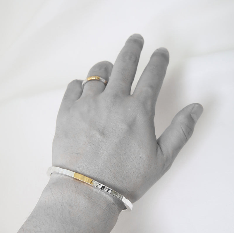 BT-04 TSUKI TO TAIYO BANGLE(24K GOLD ACCENT)  /  月と太陽 バングル (K24＆999SV)