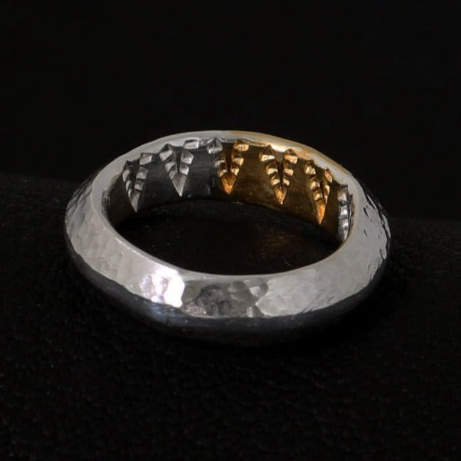 RTN-12 TSUKI TO TAIYO NATIVE STAMP RING (24K GOLD ACCENT)  /  月と太陽　ネイティブスタンプ リング