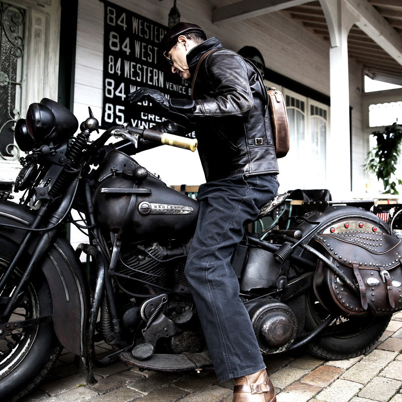 "MOTOR NEW VINTAGE"  HORWEEN CHROMEXCEL BODY BAG  ホーウィン クロムエクセル ボディバッグ