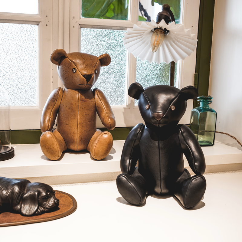 ミュージアムグッズ期間限定発売(発売期間 2月25日〜3月10日) LEATHER ANIMALS TEDDY BEAR /  革の動物シリーズ テディベア
