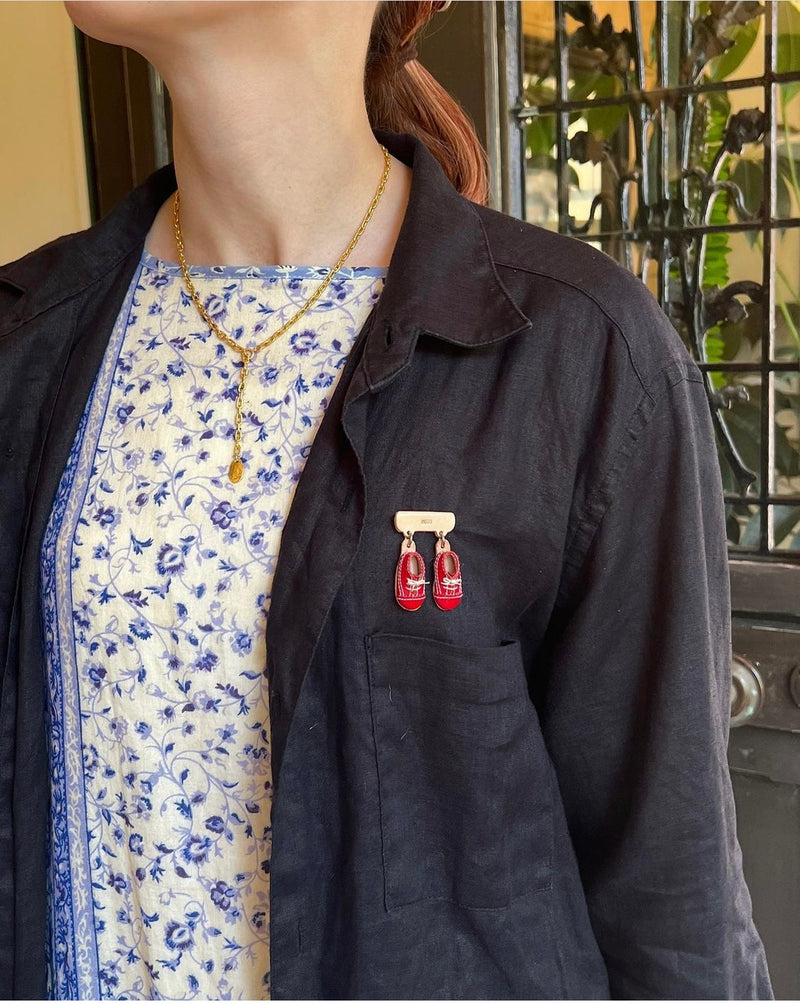 ミュージアムグッズ期間限定発売(発売期間 2月25日〜3月10日)  SHOES BROOCH / 靴ブローチ