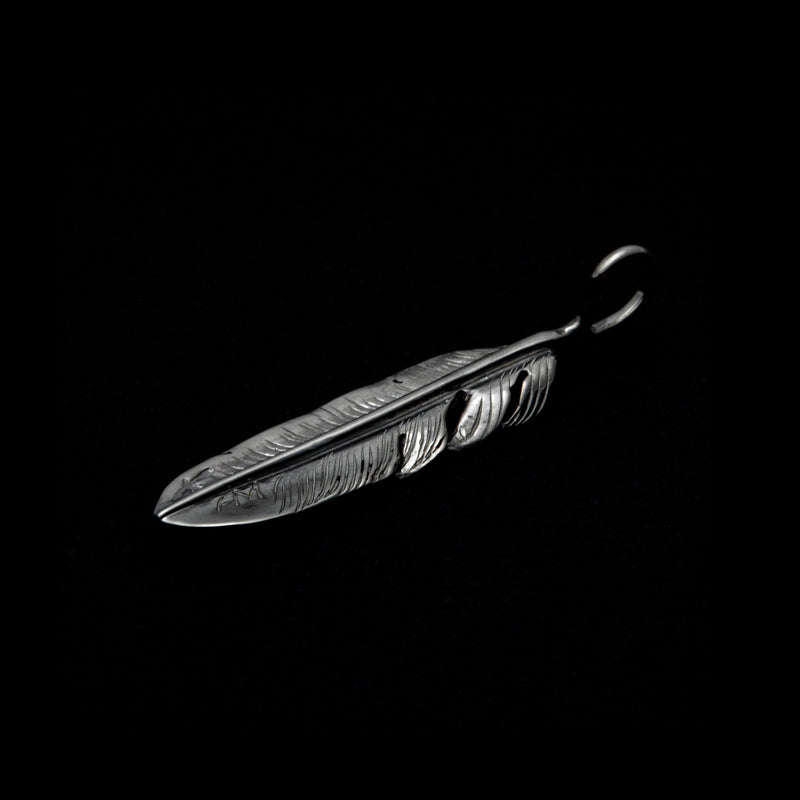 FT-12R , FEATHER PENDANT , SMALL , RIGHT /  プレーン小フェザー(右)